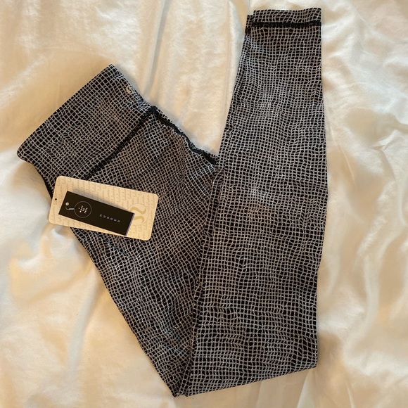 lululemon athletica Pants - Lululemon Leggings